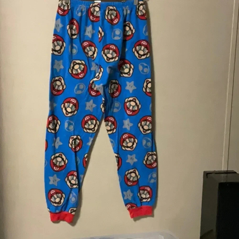 Mario - Picture 2 of 5